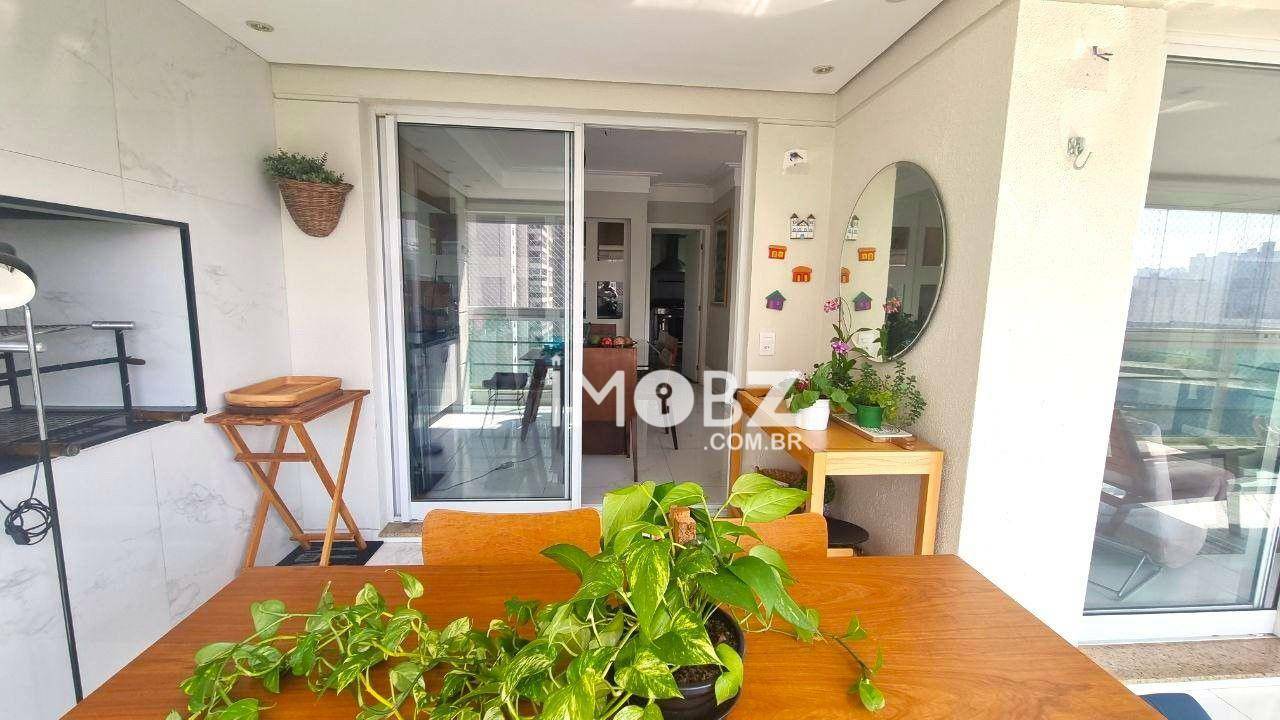 Apartamento à venda com 3 quartos, 175m² - Foto 3