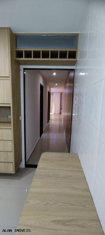 Casa à venda com 2 quartos, 250m² - Foto 11