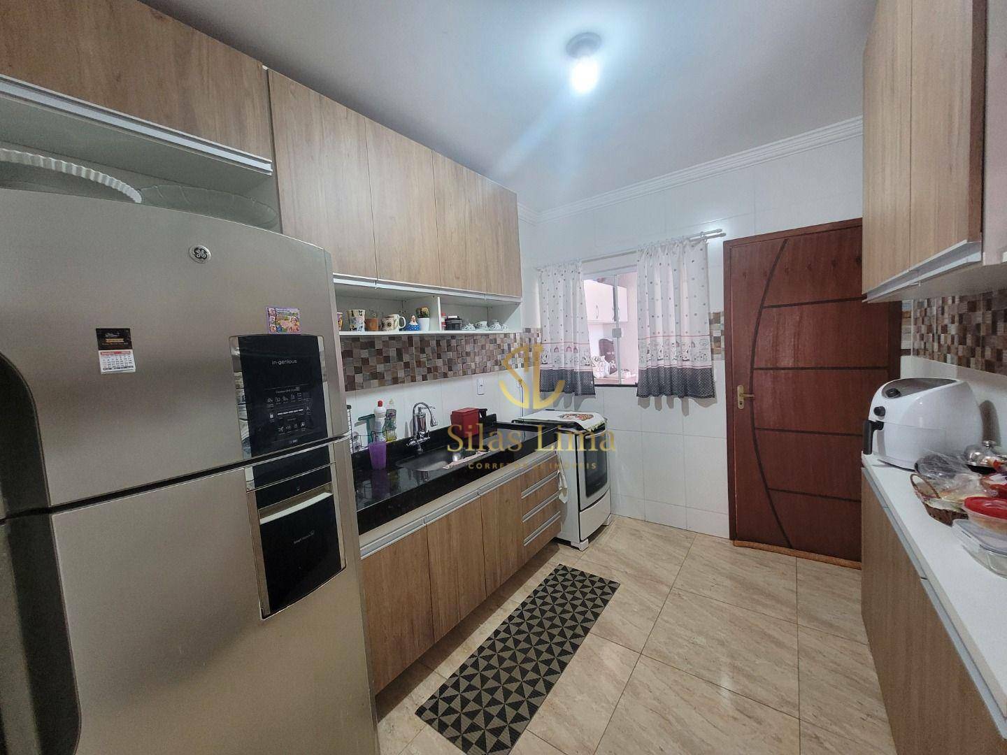 Casa à venda com 2 quartos, 65m² - Foto 12