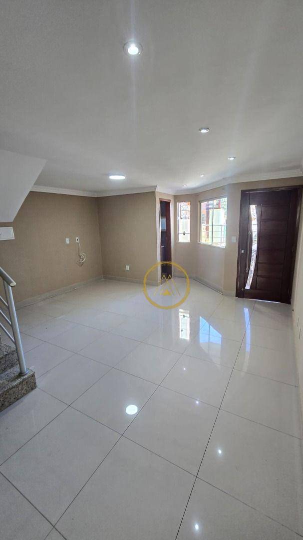 Casa à venda com 4 quartos, 170m² - Foto 10