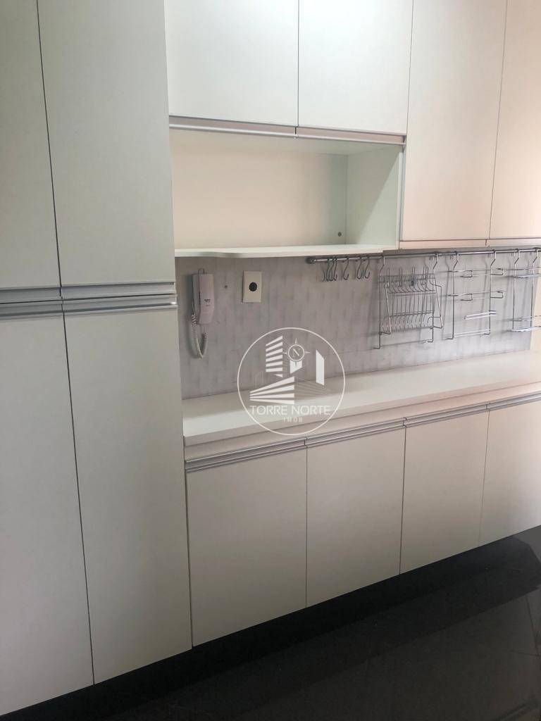 Apartamento à venda com 3 quartos, 82m² - Foto 57