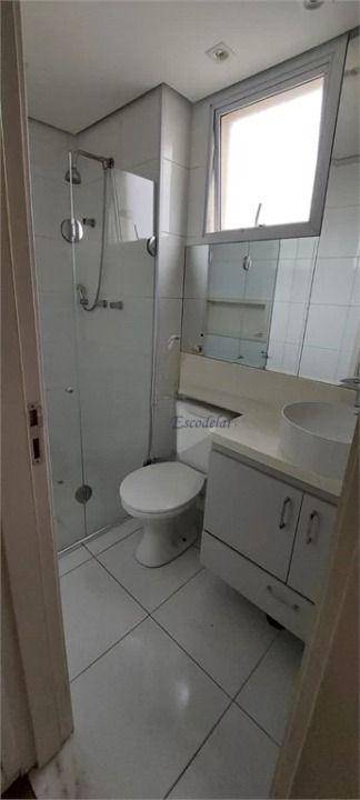 Apartamento à venda com 3 quartos, 82m² - Foto 3