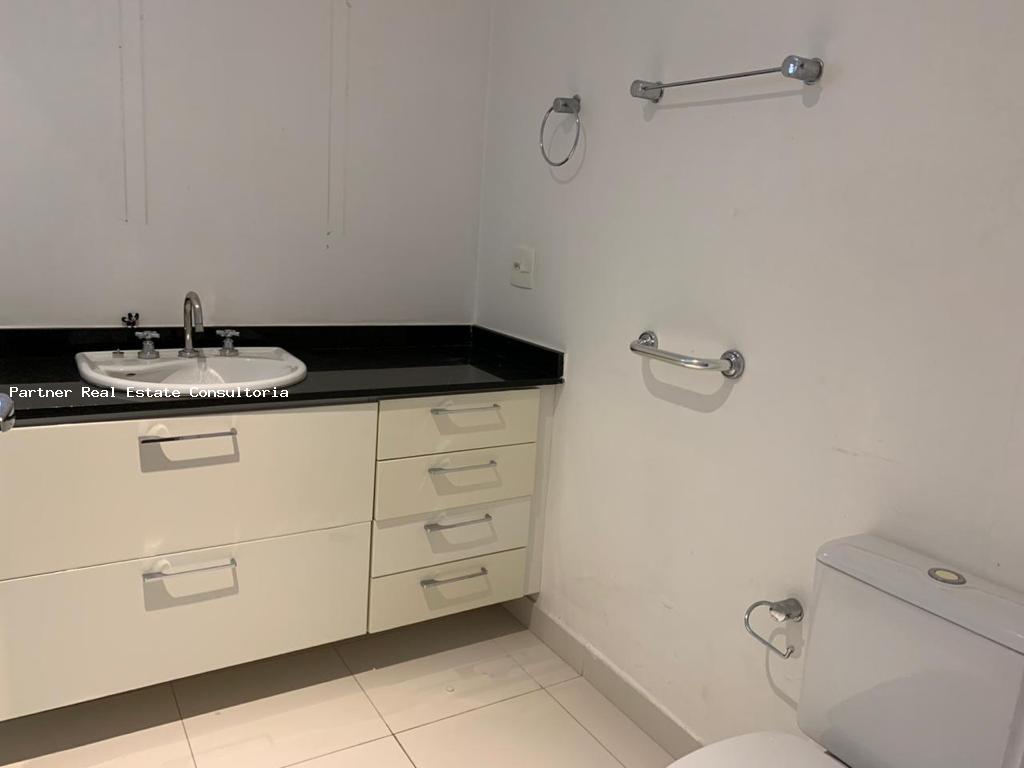 Apartamento à venda com 3 quartos, 173m² - Foto 3