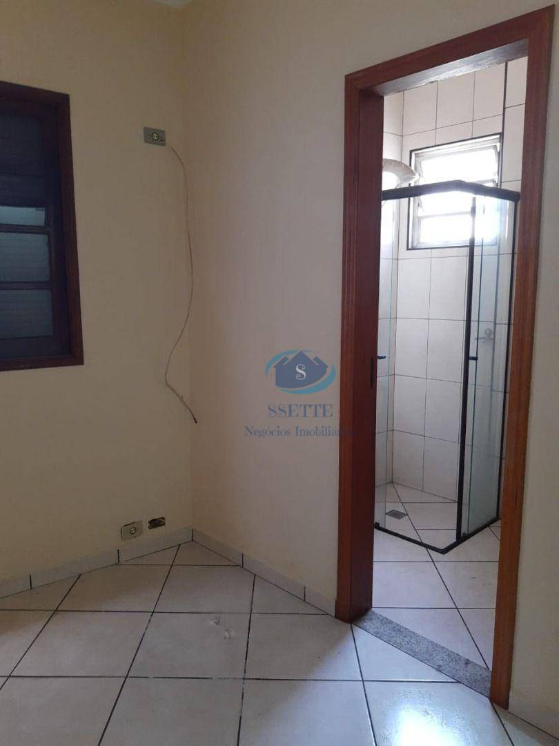 Casa à venda com 3 quartos, 130m² - Foto 11