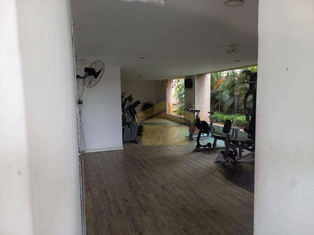 Apartamento à venda com 2 quartos, 66m² - Foto 15