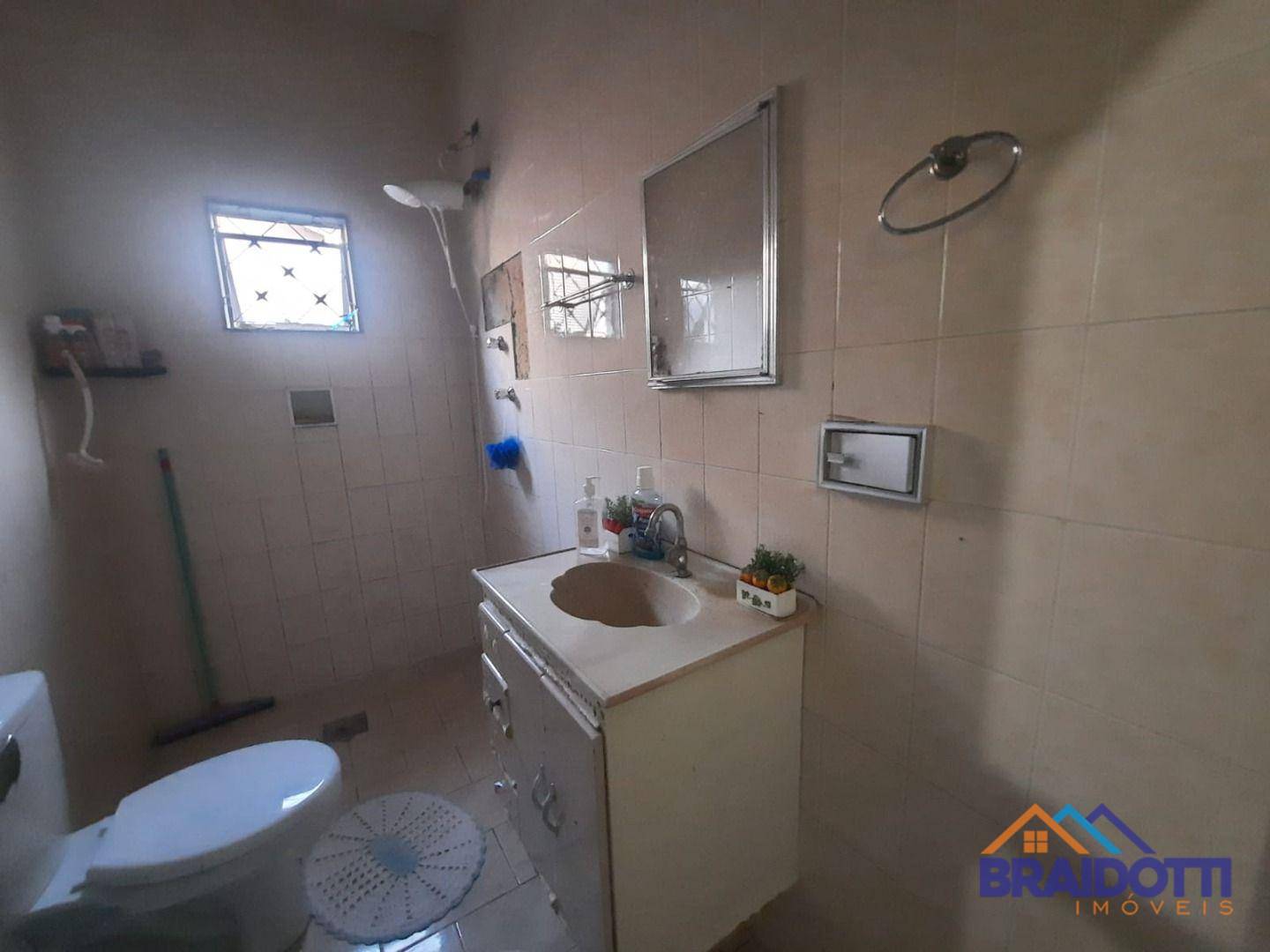 Casa à venda com 6 quartos, 300m² - Foto 33