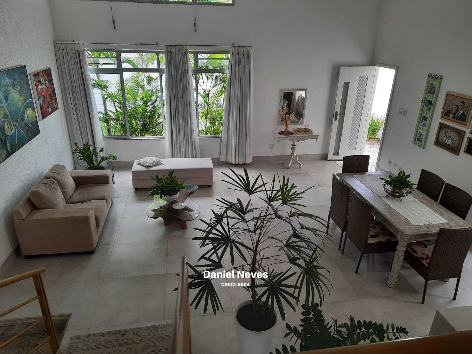 Casa de Condomínio à venda com 5 quartos, 317m² - Foto 1