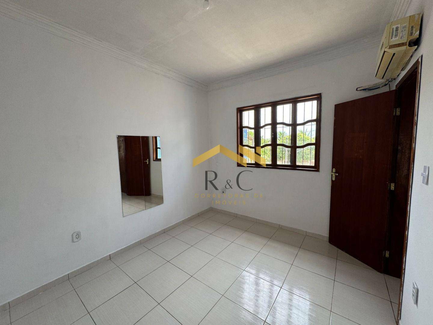 Casa à venda com 2 quartos, 125m² - Foto 15