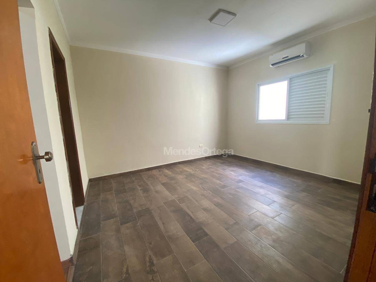 Casa de Condomínio para alugar com 3 quartos, 150m² - Foto 11