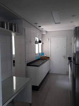 Apartamento à venda com 3 quartos, 121m² - Foto 18