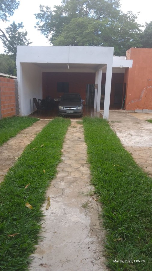 Chácara à venda com 2 quartos, 1350m² - Foto 1