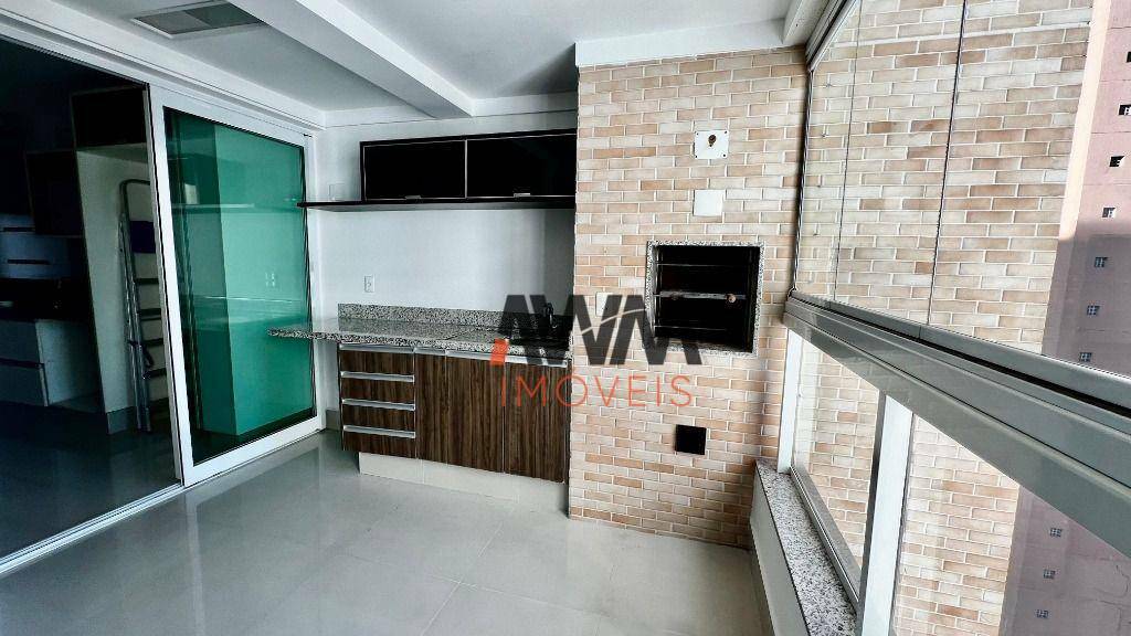 Apartamento à venda com 3 quartos, 122m² - Foto 1