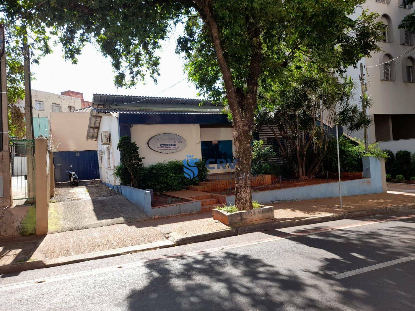 Casa à venda com 3 quartos, 120m² - Foto 1