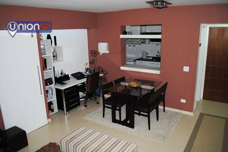 Apartamento à venda com 2 quartos, 71m² - Foto 1