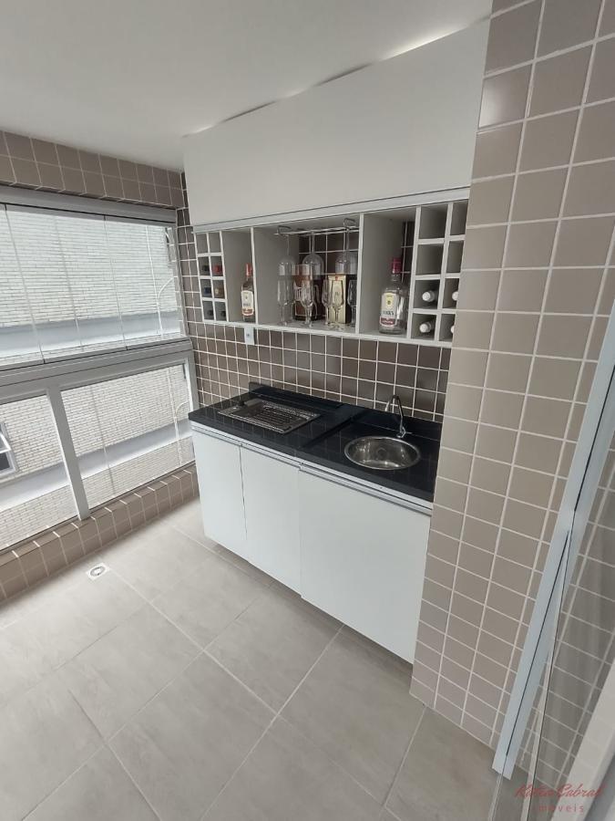 Apartamento à venda com 2 quartos, 89m² - Foto 9