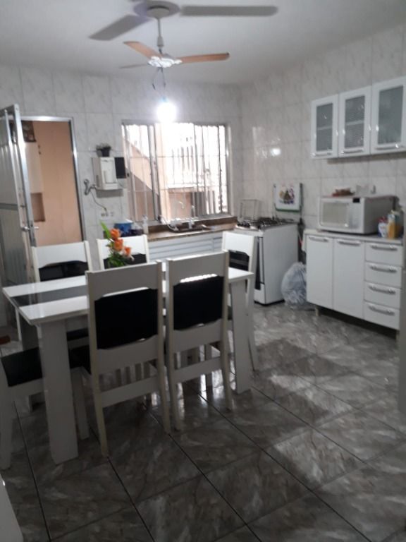 Sobrado à venda com 3 quartos, 152m² - Foto 7