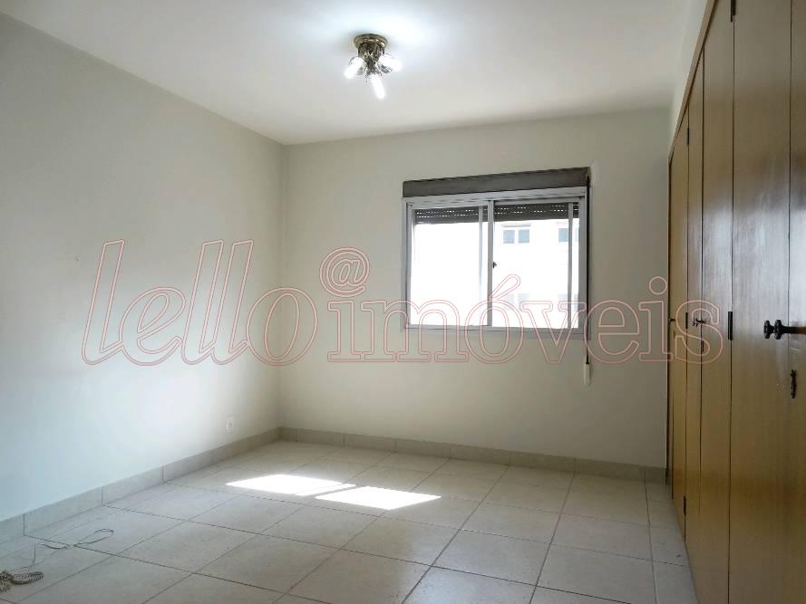 Apartamento para alugar com 2 quartos, 110m² - Foto 6