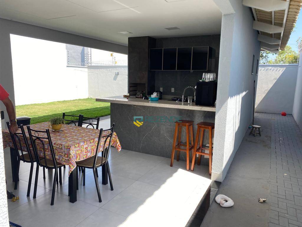 Casa, 3 quartos, 180 m² - Foto 3