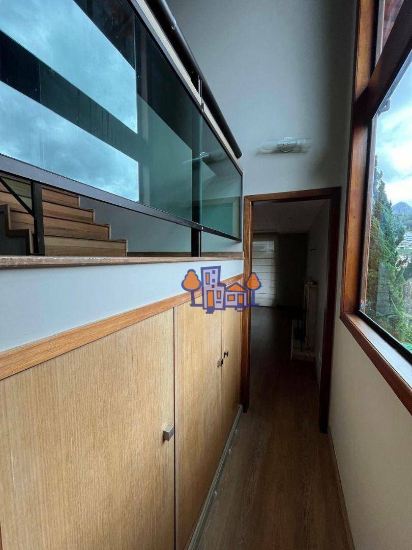 Casa de Condomínio à venda com 4 quartos, 180m² - Foto 22