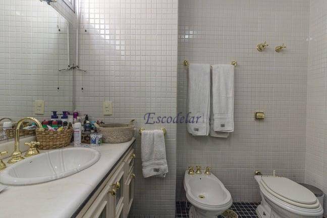 Apartamento à venda com 4 quartos, 267m² - Foto 16