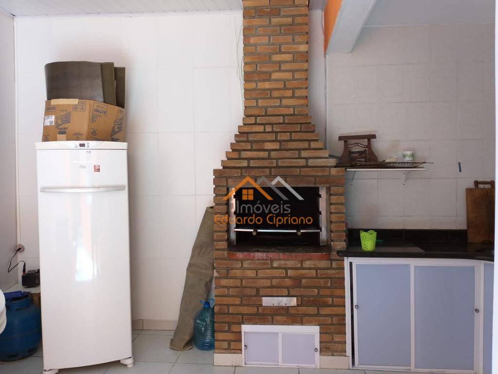 Casa à venda com 3 quartos, 120m² - Foto 6