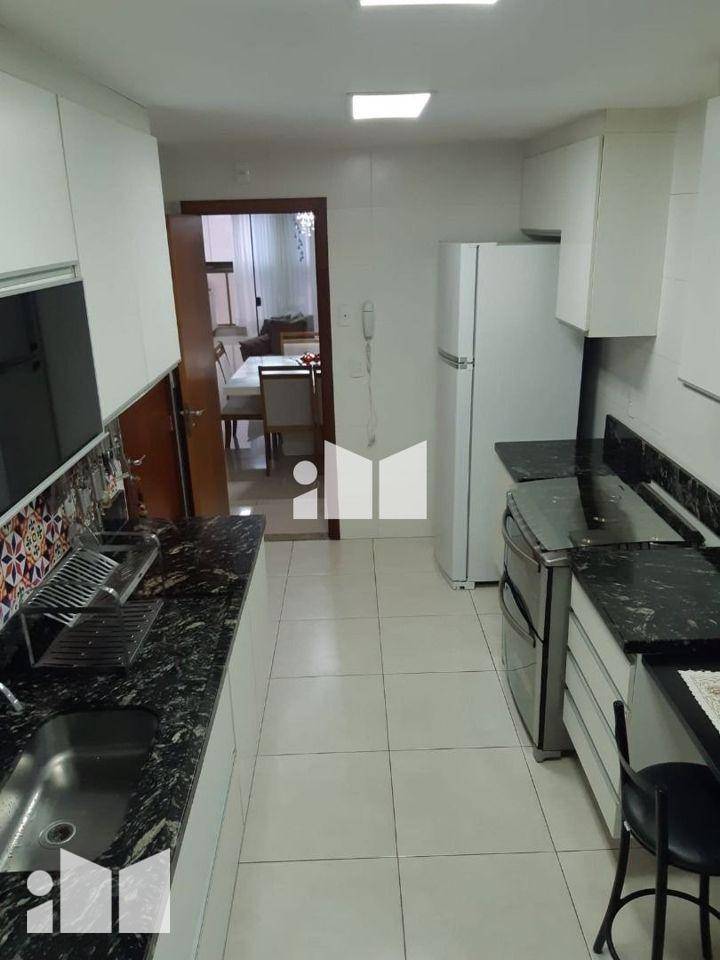 Apartamento à venda com 4 quartos, 165m² - Foto 22