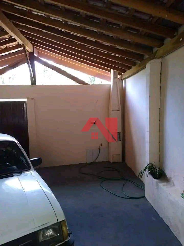 Casa à venda com 2 quartos, 87m² - Foto 2