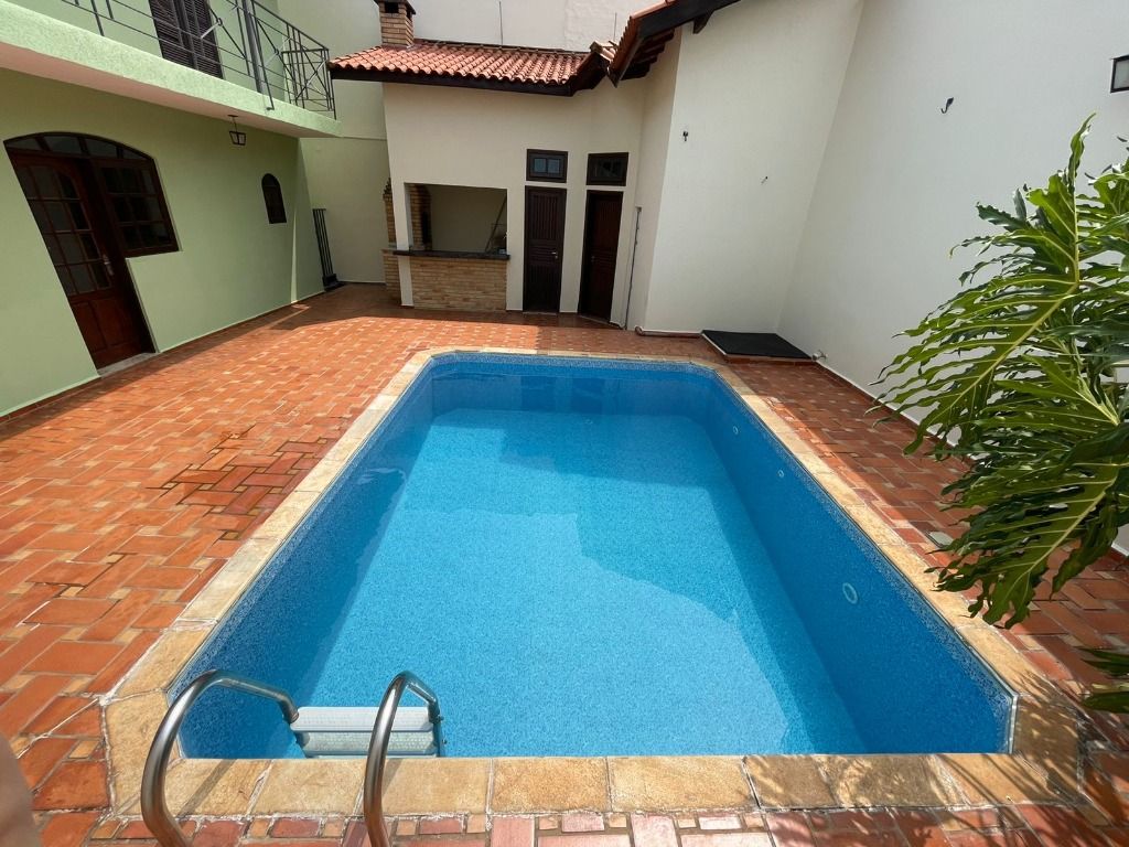 Casa à venda com 5 quartos, 450m² - Foto 9