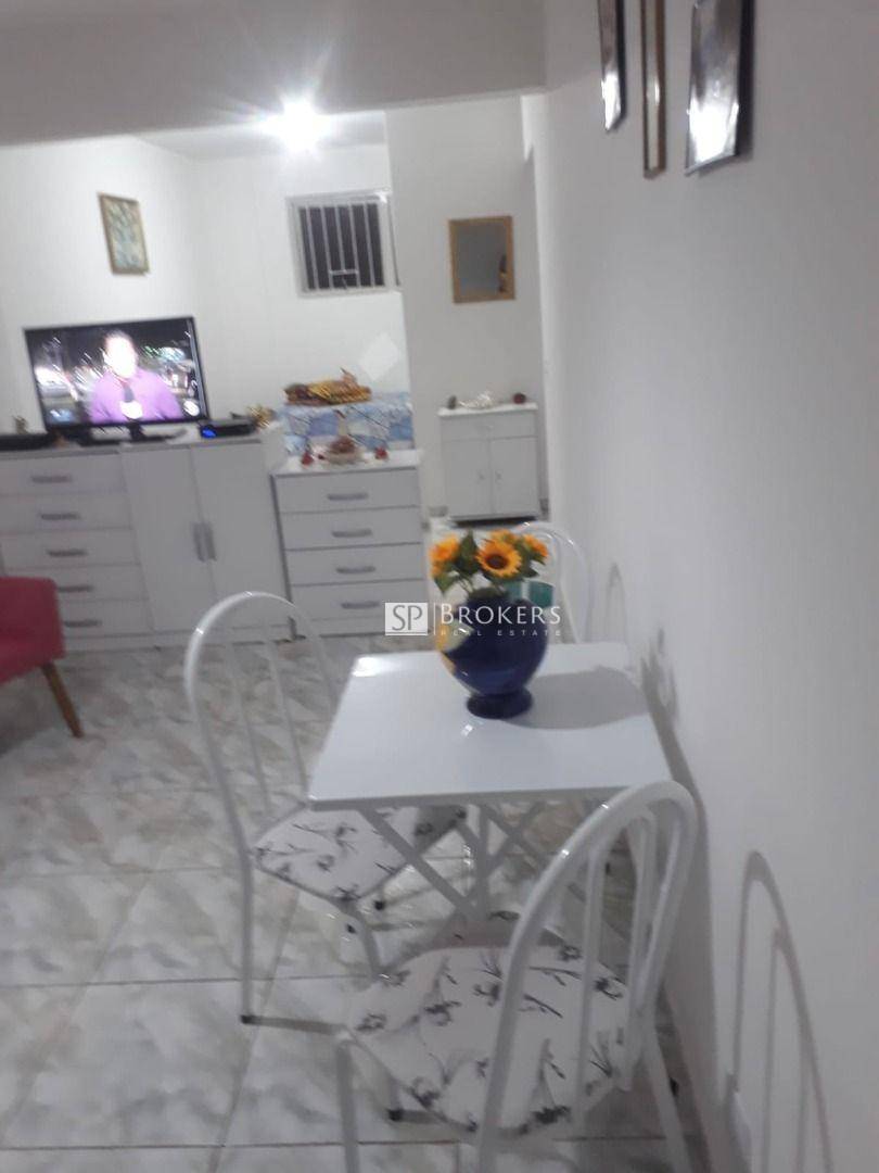 Apartamento à venda com 1 quarto, 42m² - Foto 2