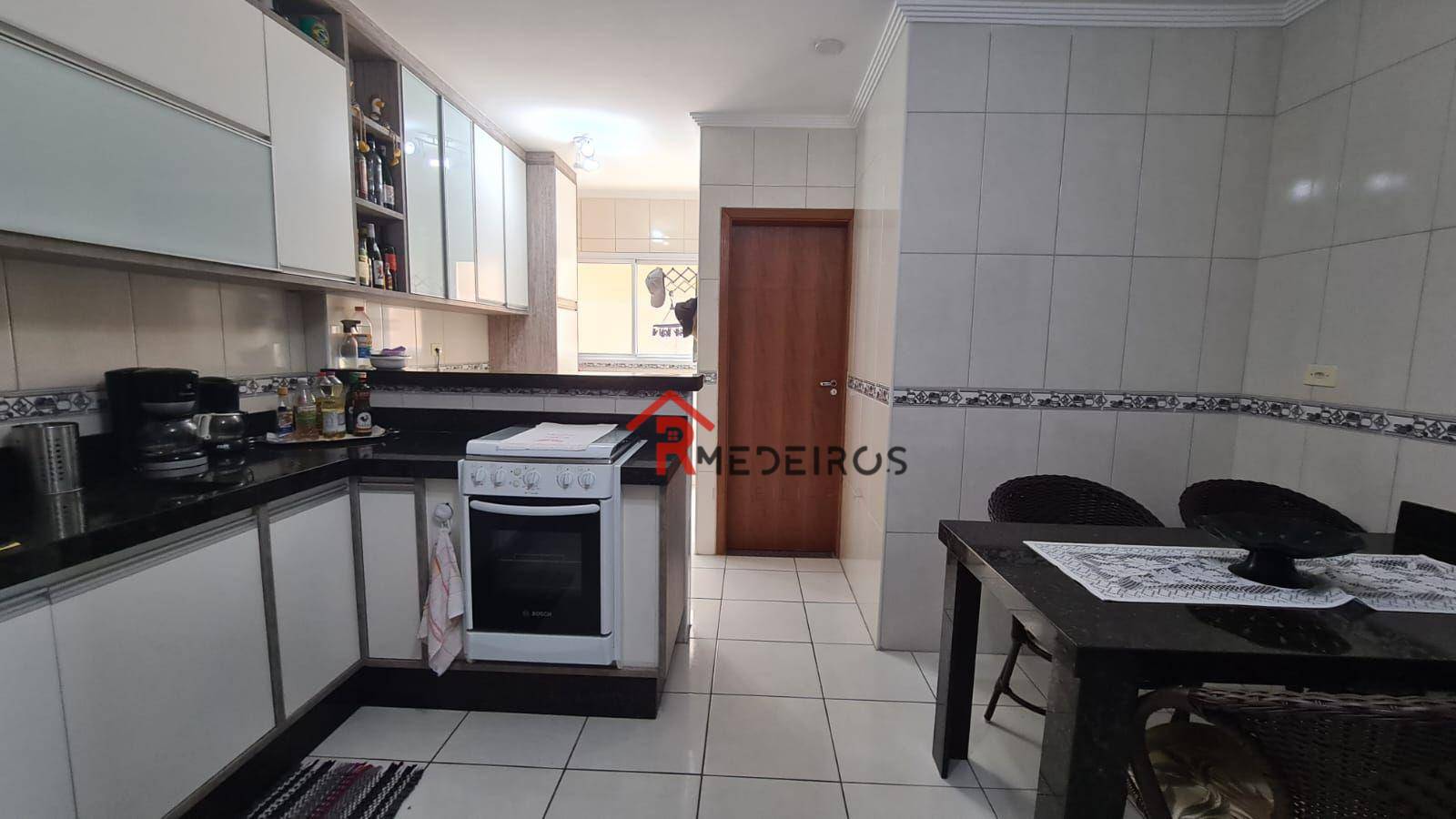 Apartamento à venda com 3 quartos, 155m² - Foto 24