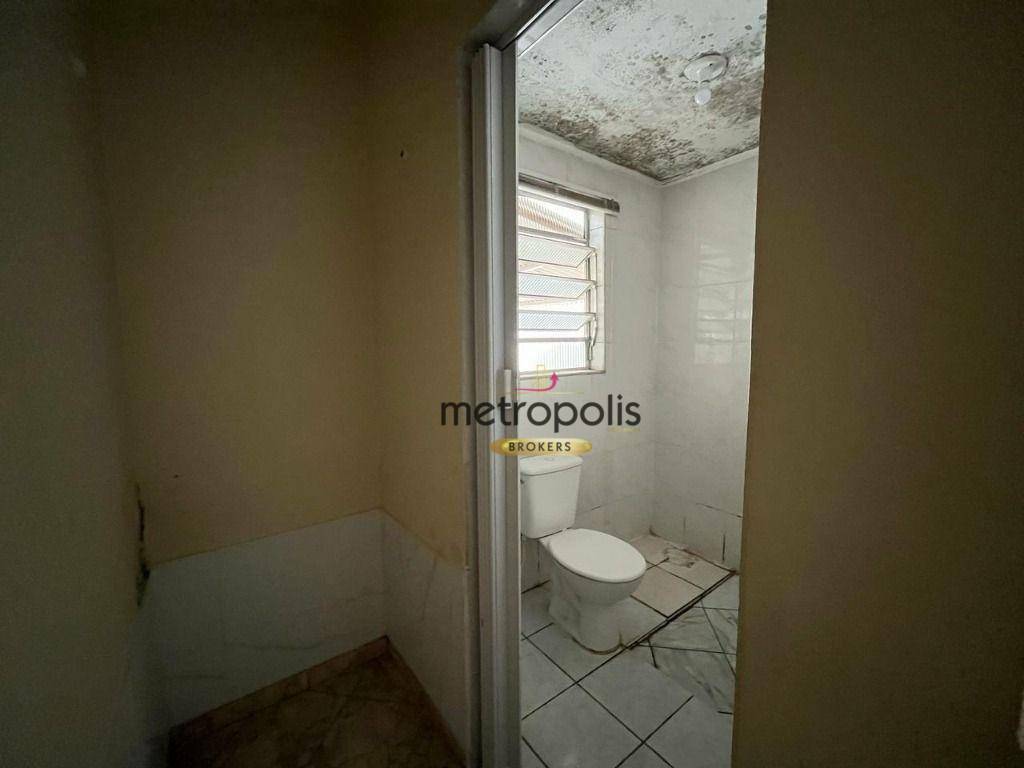 Casa para alugar com 1 quarto, 20m² - Foto 6