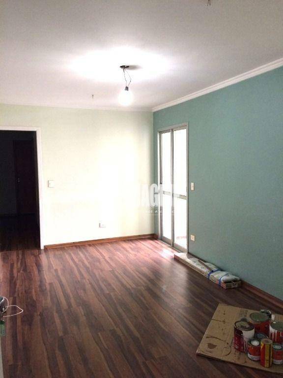 Apartamento à venda com 2 quartos, 55m² - Foto 2