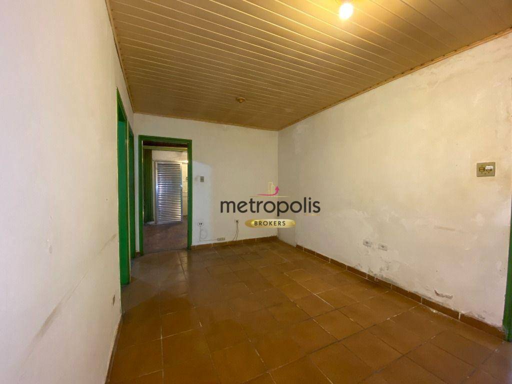 Casa à venda com 2 quartos, 250m² - Foto 6