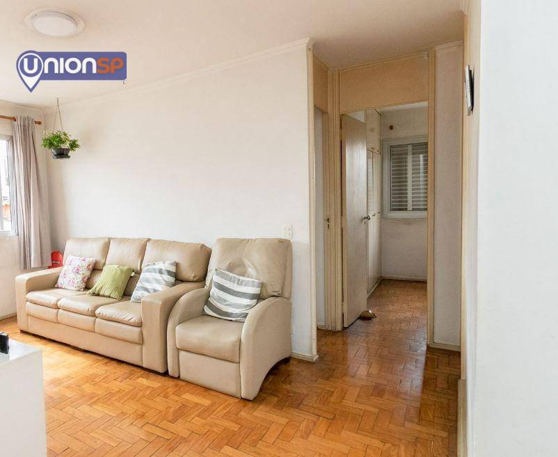 Apartamento à venda com 2 quartos, 68m² - Foto 1