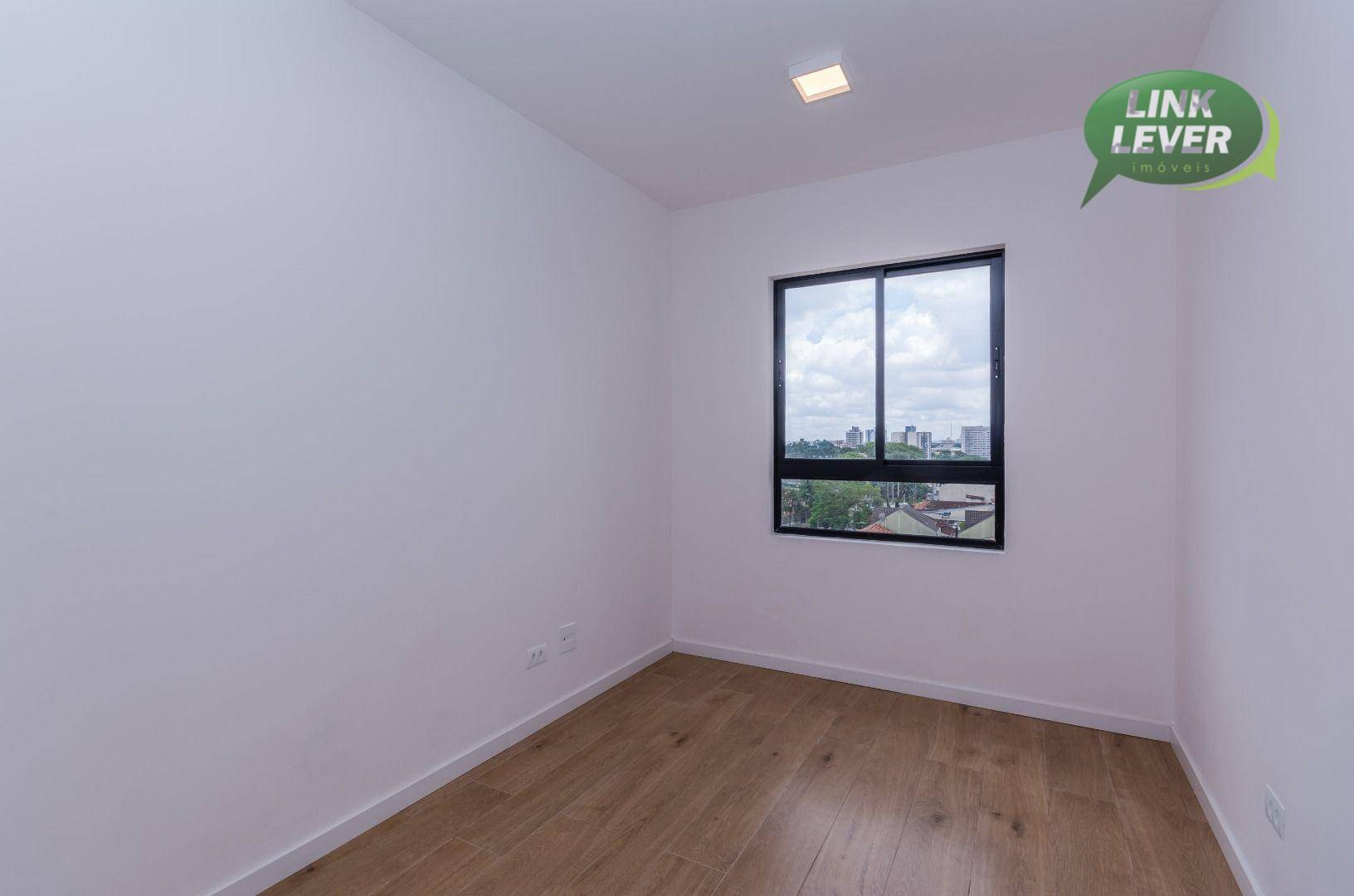 Apartamento para alugar com 2 quartos, 62m² - Foto 17