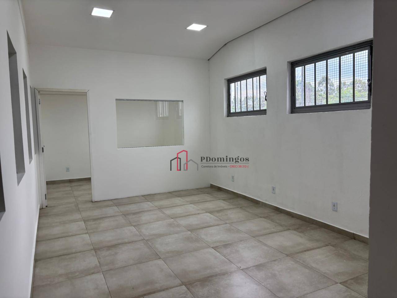 Depósito-Galpão-Armazém para alugar, 329m² - Foto 17