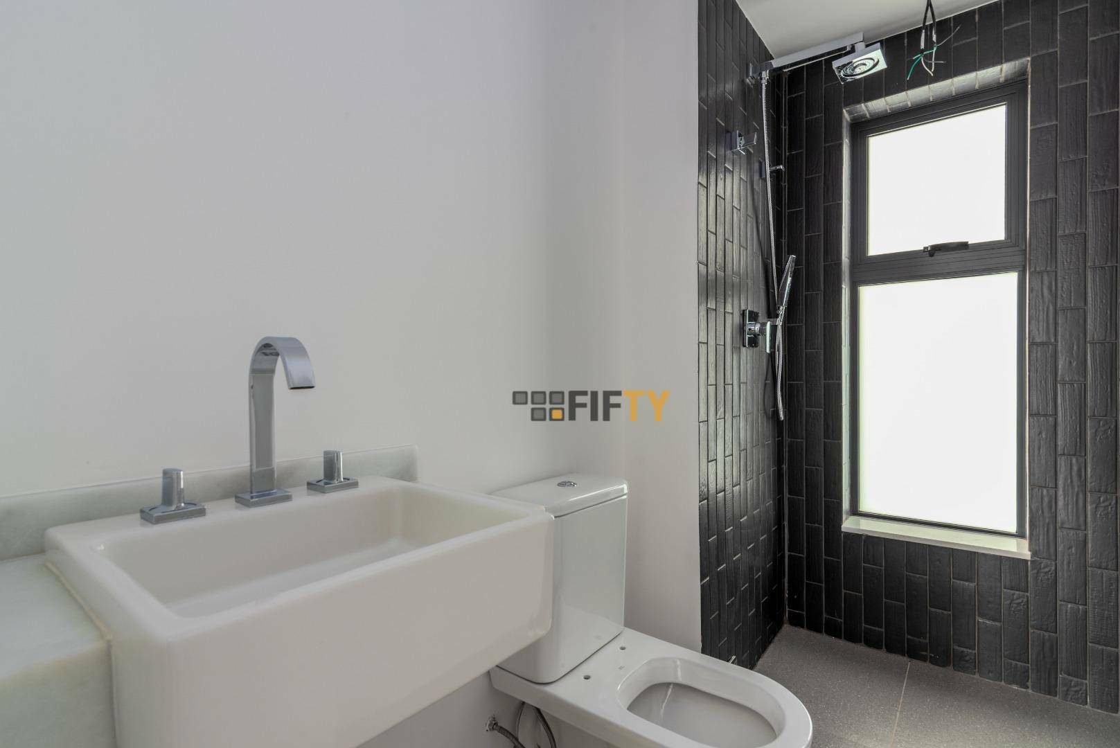 Apartamento à venda com 2 quartos, 77m² - Foto 17