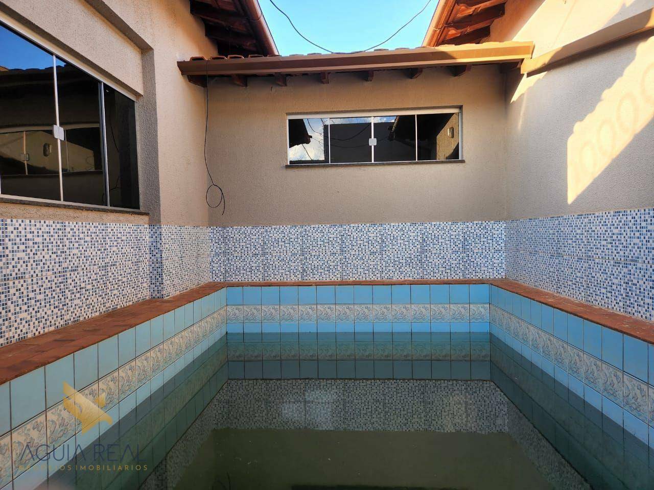 Casa à venda com 3 quartos, 250m² - Foto 25