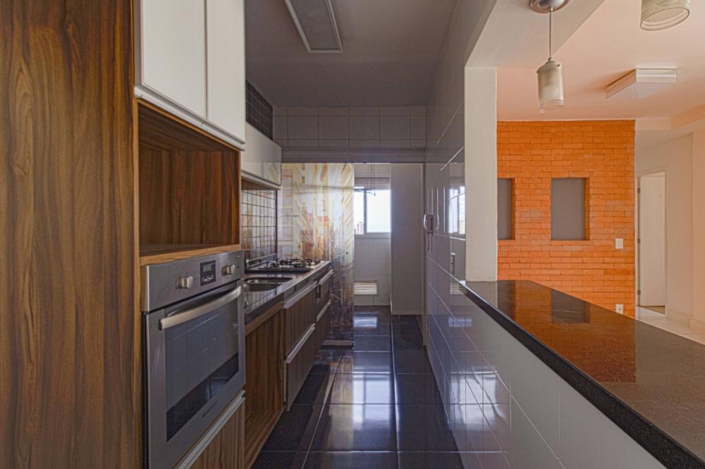Apartamento à venda com 3 quartos, 92m² - Foto 6