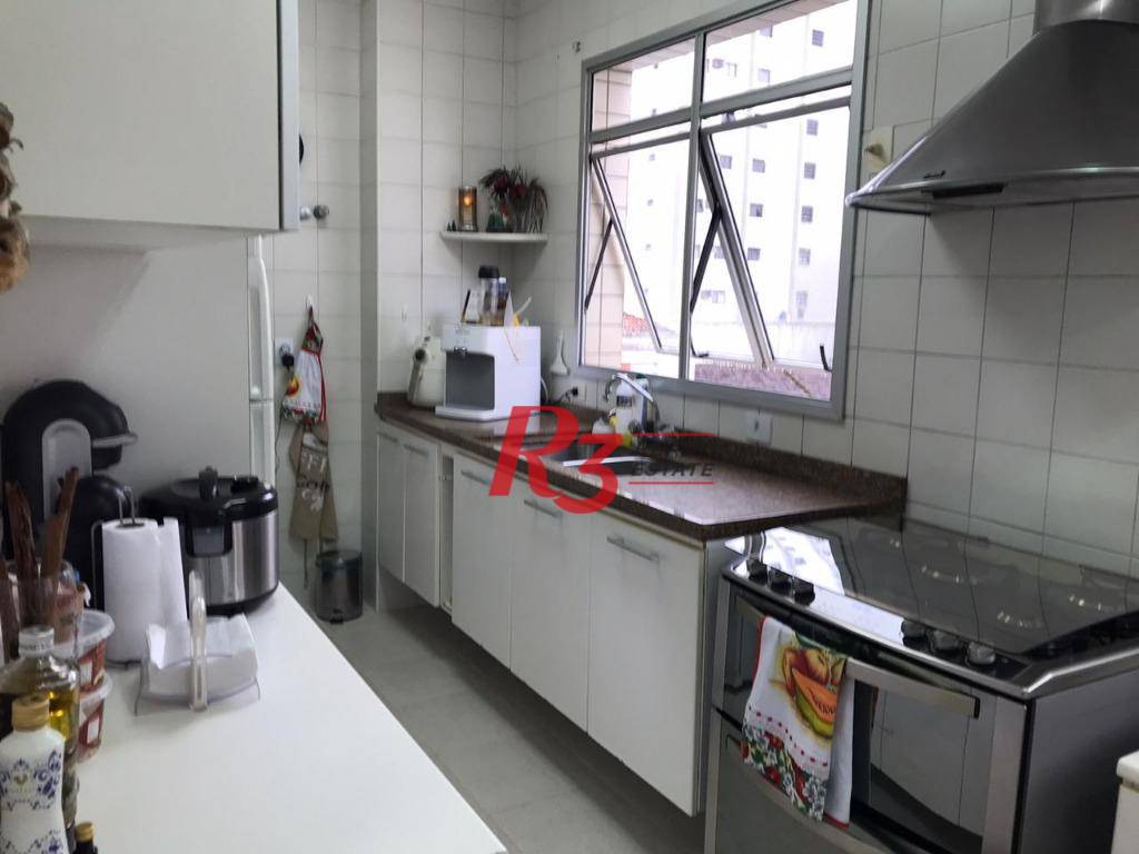 Apartamento à venda com 3 quartos, 208m² - Foto 7