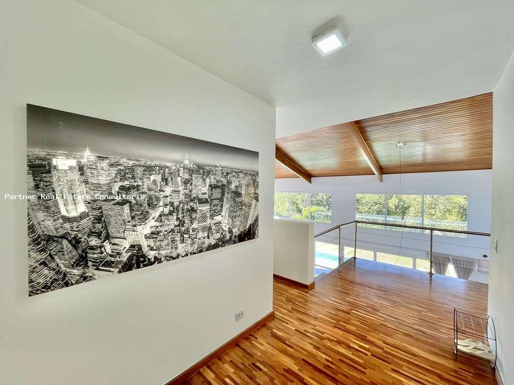 Casa à venda com 4 quartos, 1056m² - Foto 5
