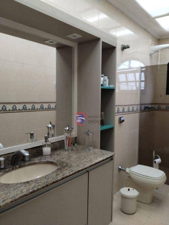 Sobrado à venda com 3 quartos, 340m² - Foto 7