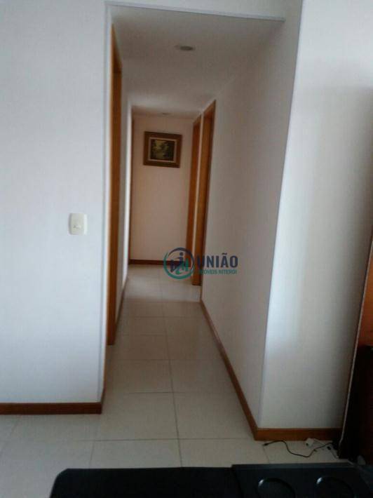 Apartamento à venda com 3 quartos, 130m² - Foto 7