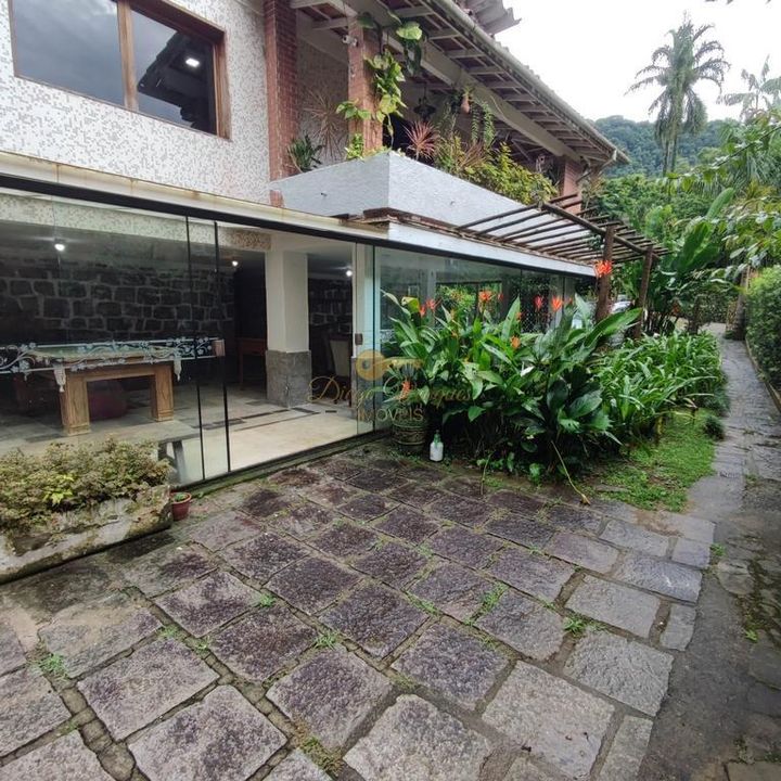 Casa de Condomínio à venda com 4 quartos, 1800m² - Foto 4