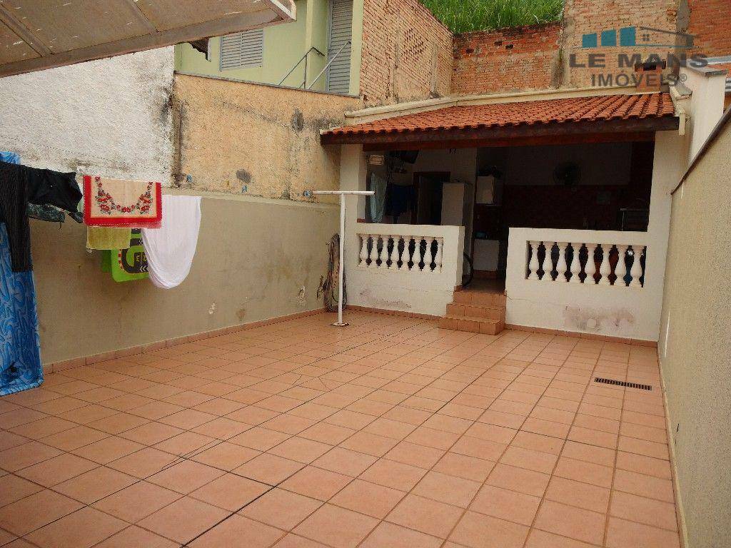 Casa à venda com 3 quartos, 169m² - Foto 25