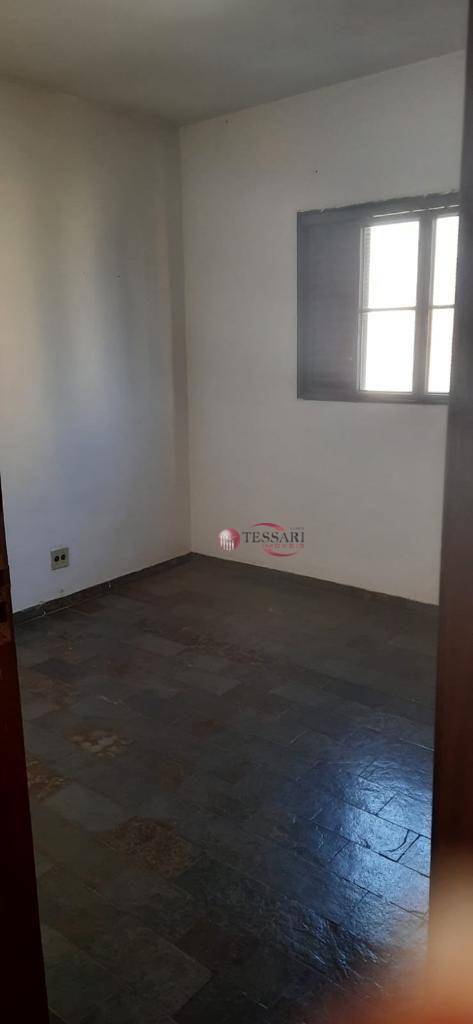 Apartamento para alugar com 3 quartos, 70m² - Foto 5