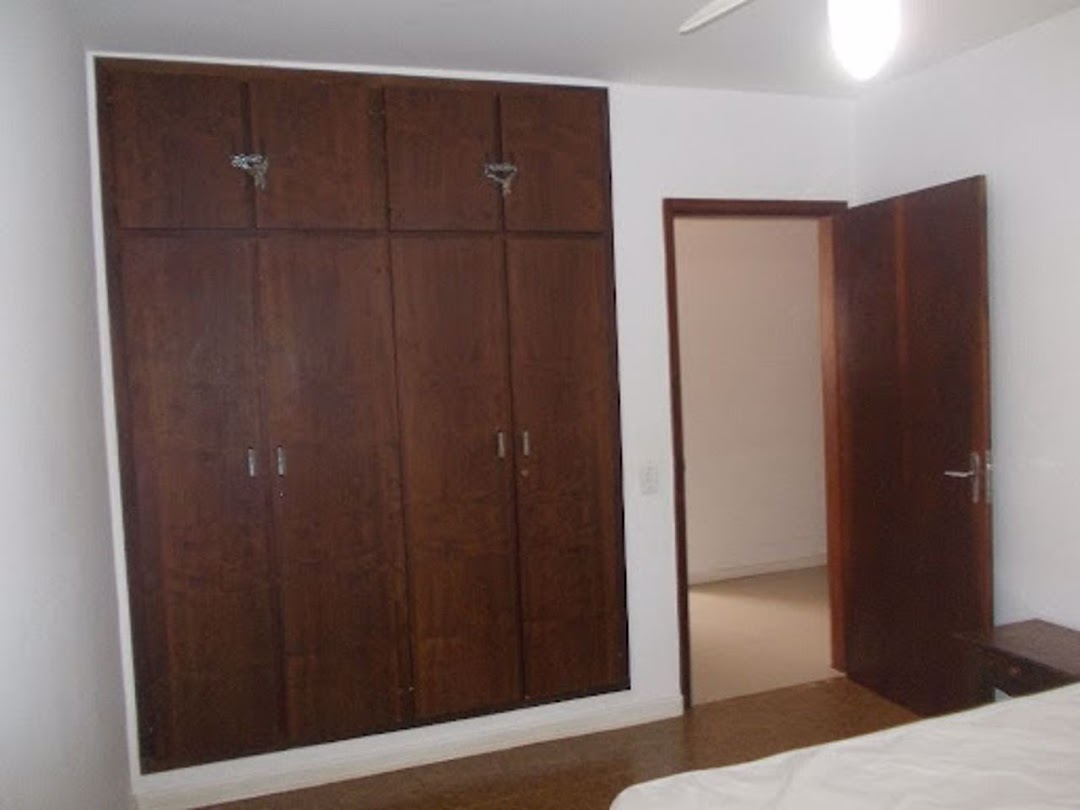 Casa à venda com 4 quartos, 385m² - Foto 12