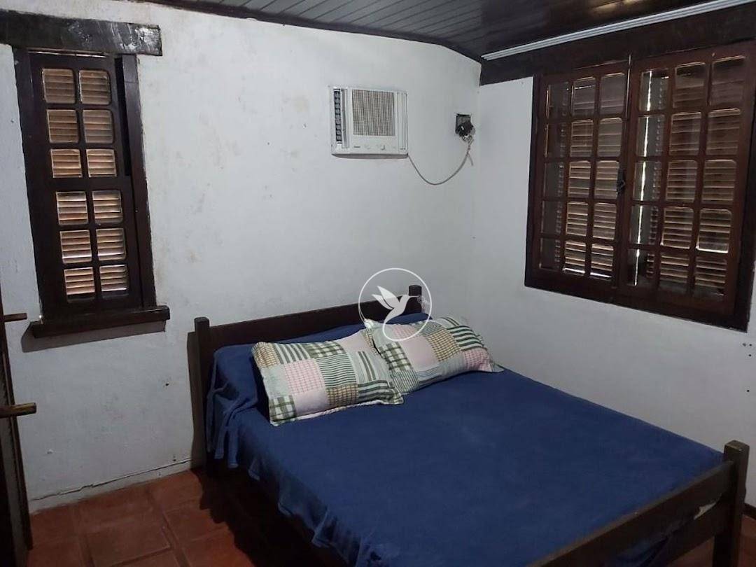 Casa à venda com 4 quartos, 300m² - Foto 26