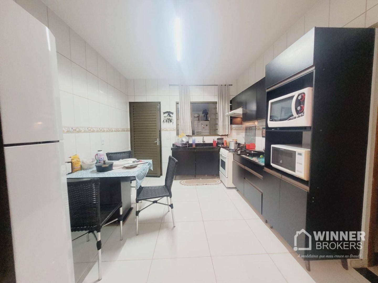 Casa à venda com 3 quartos, 100m² - Foto 12