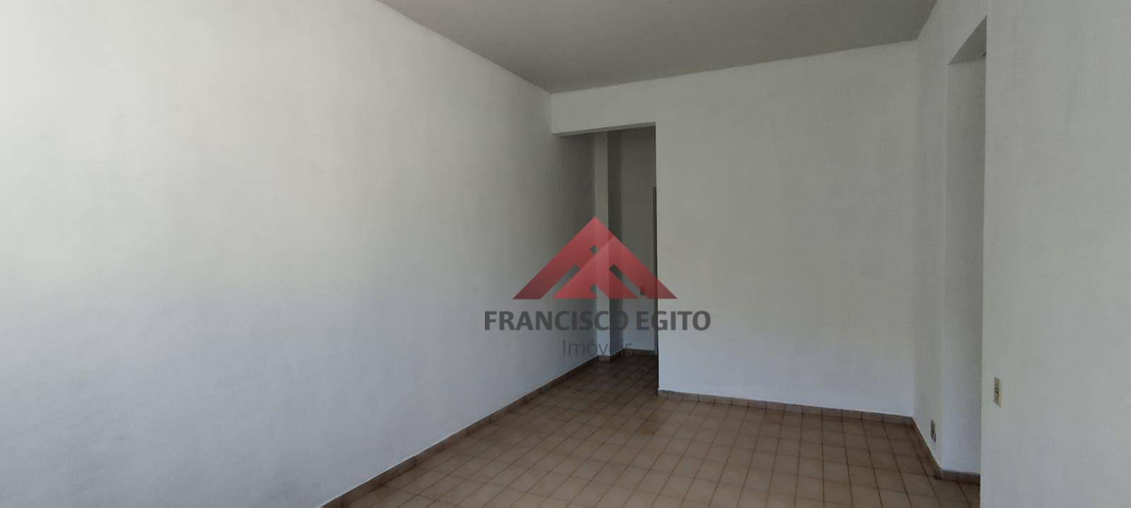 Apartamento à venda com 2 quartos, 70m² - Foto 14